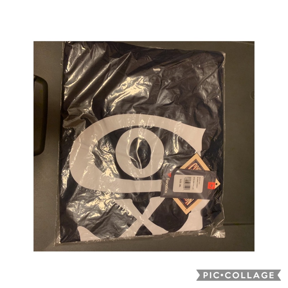 White Sox T-shirt